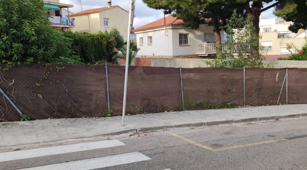 WhatsApp Image 2025-07-09 at 09.01.19 (1)