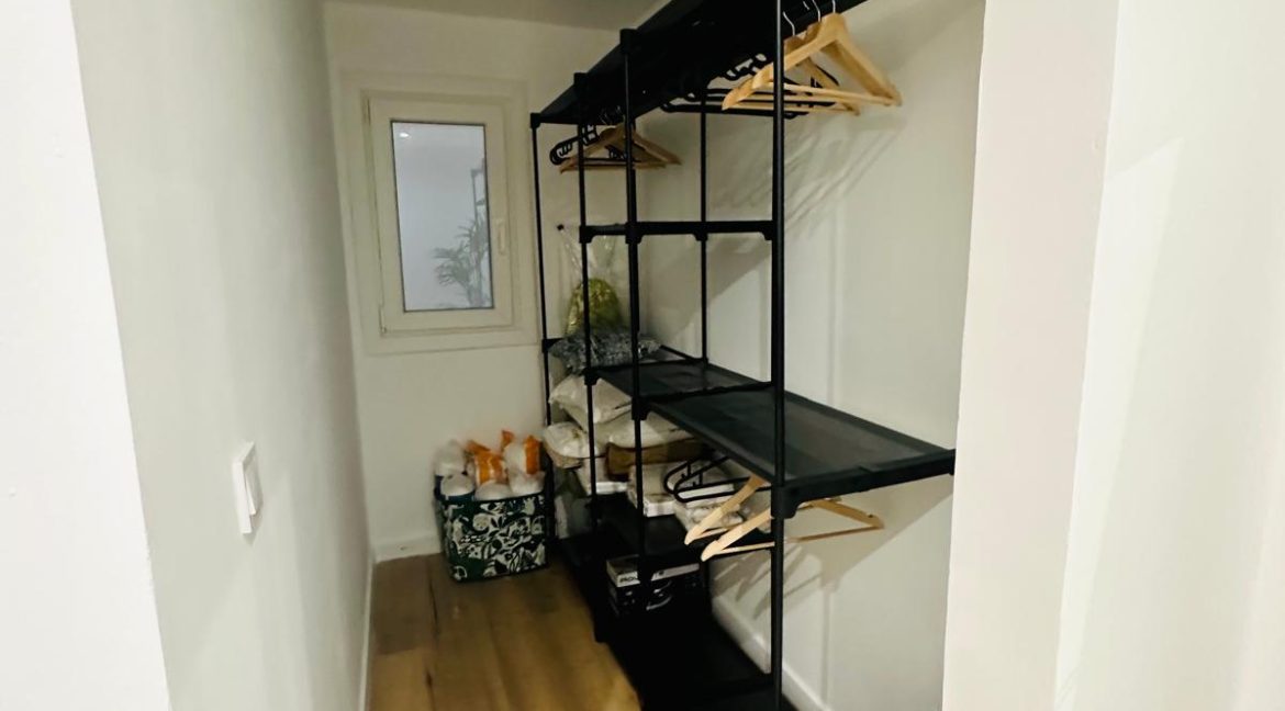 b2166ea2-b6ac-4df8-9b33-1a700e261492