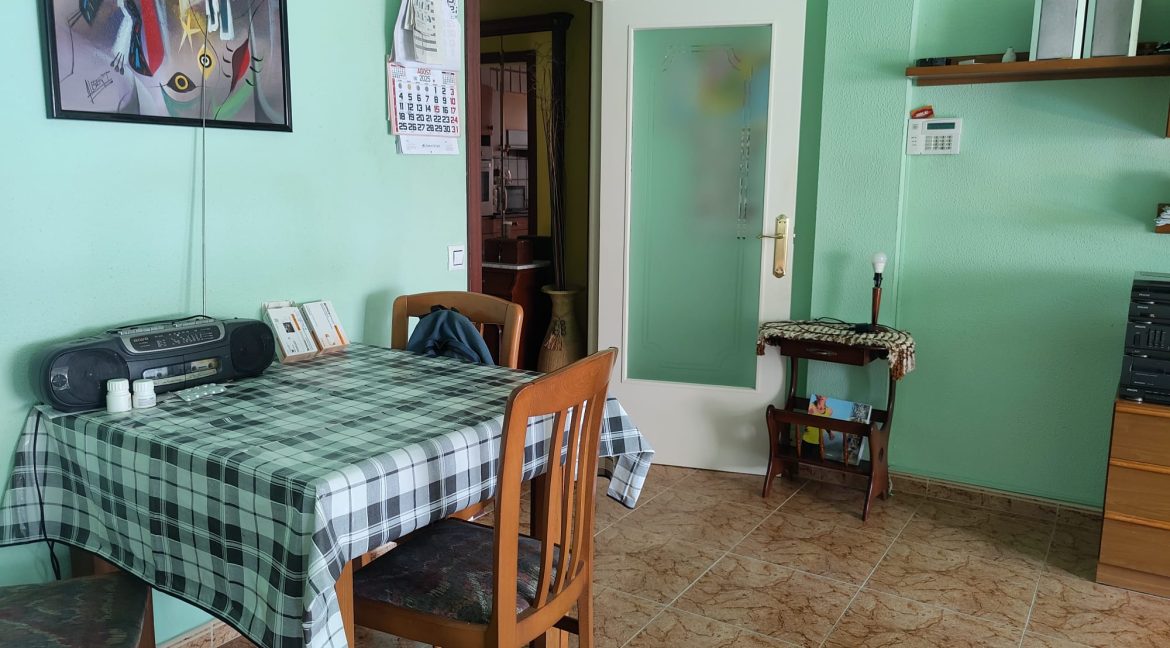 8ba6bd67-a2ec-4155-984d-d0fe23c5c48c