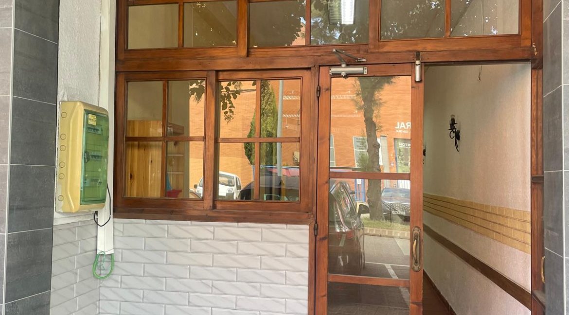 WhatsApp Image 2025-09-29 at 09.01.55