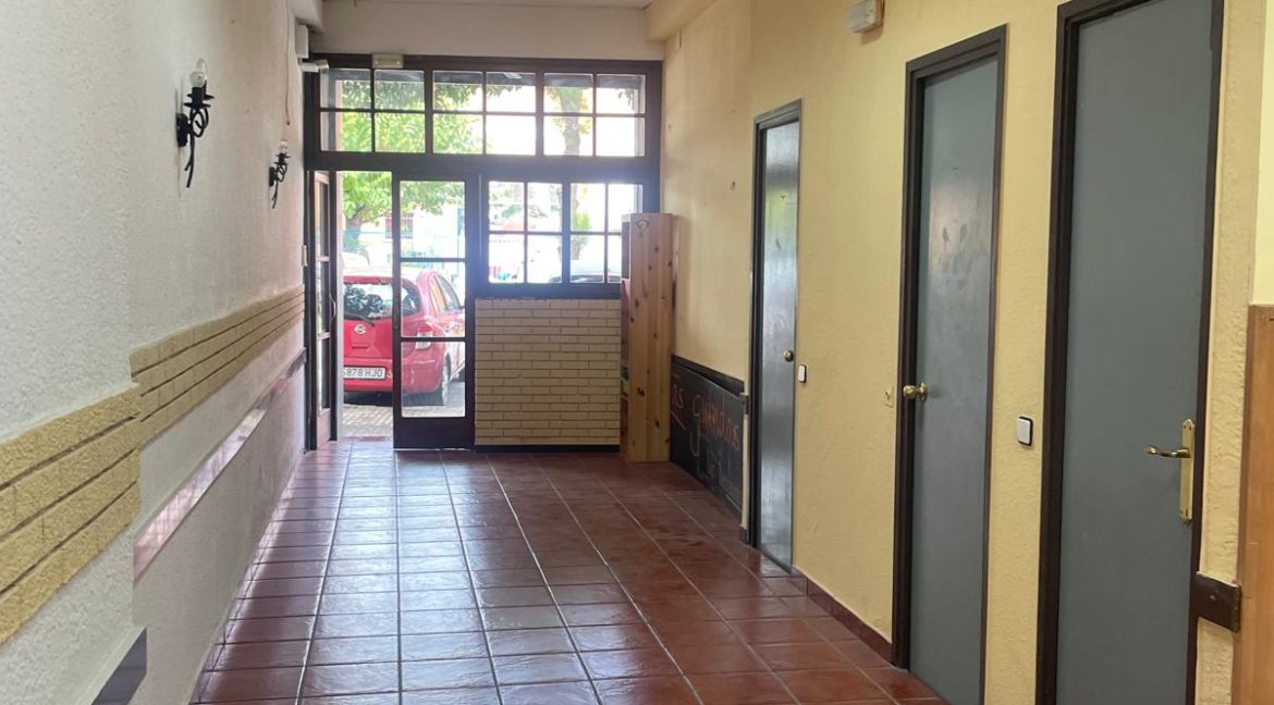 WhatsApp Image 2025-09-29 at 09.01.58