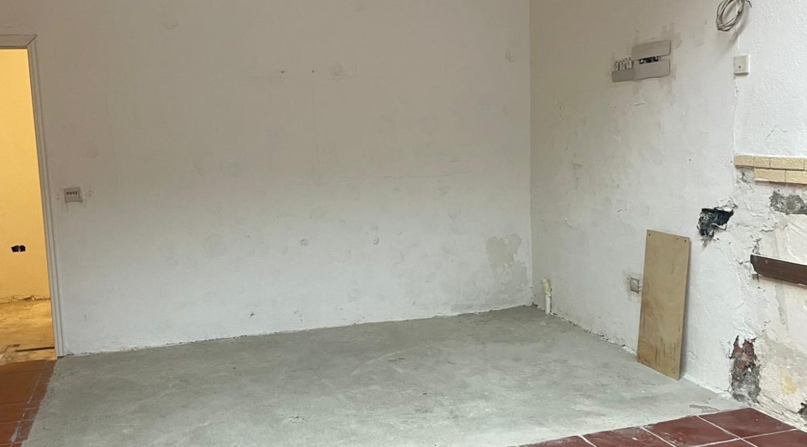 WhatsApp Image 2025-09-29 at 09.01.58 (3)