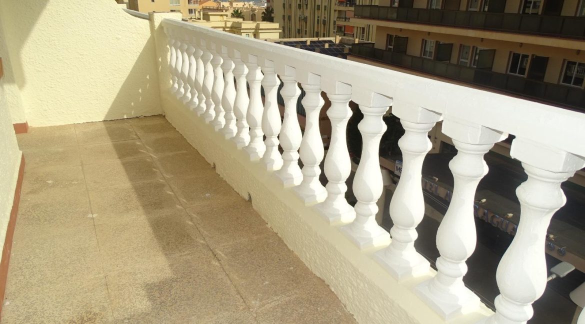 WhatsApp Image 2025-10-23 at 09.07.52