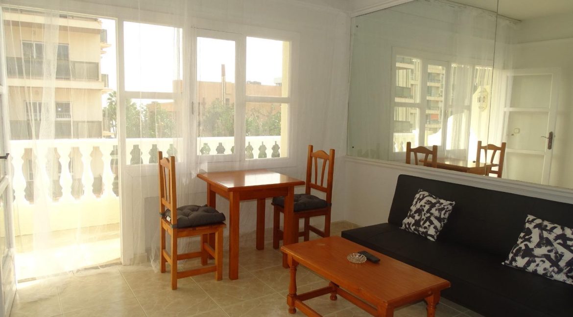 WhatsApp Image 2025-10-23 at 09.07.55 (2)