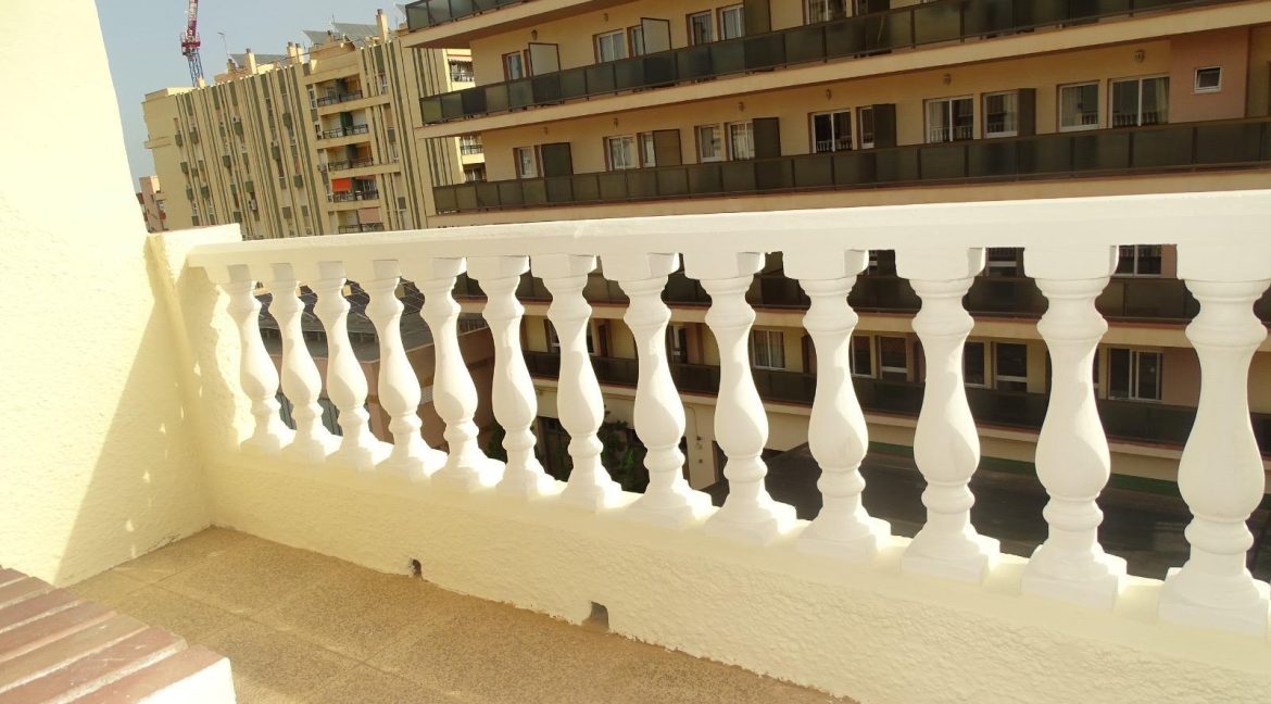 WhatsApp Image 2025-10-23 at 09.07.56