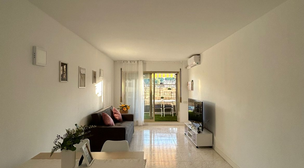 WhatsApp Image 2025-11-24 at 16.58.31 (1)