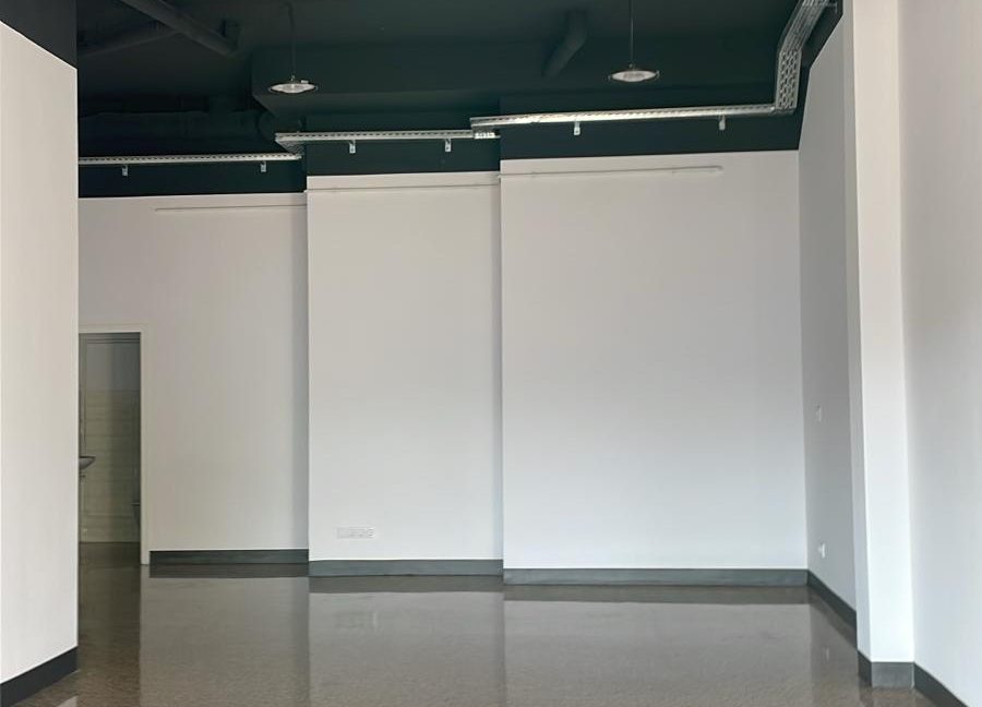 WhatsApp Image 2025-12-10 at 13.25.02